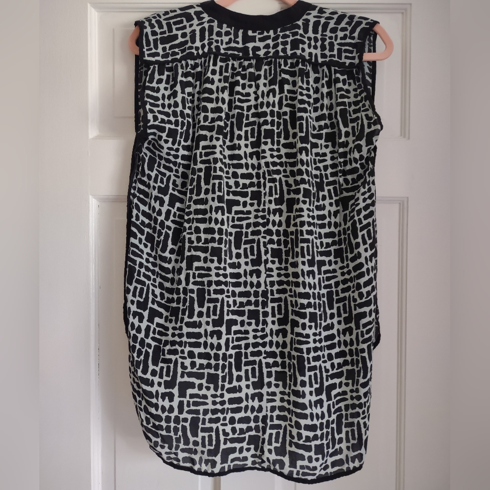 TOLANI Silk Women's Oversized‎ Animal Print Tank Top Tunic XS Black Light Green - Picture 8 of 9